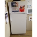 Fridgedaire White 19 cu ft Top Freezer Fridge Refrigerator